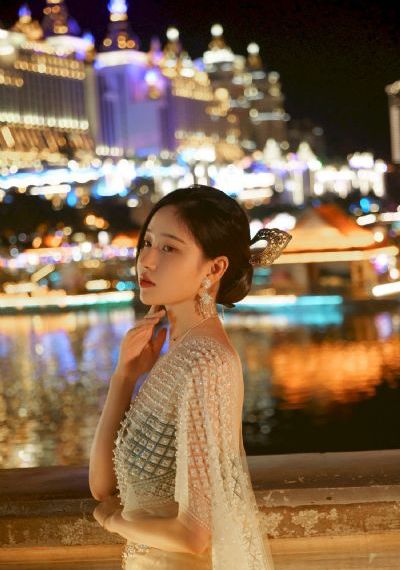 花园墙外_4K在线视频播放