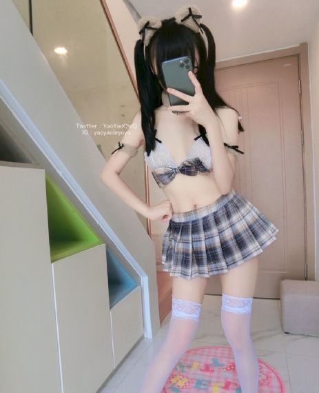老师把筷子放在我的p眼里_BD日韩电影在线